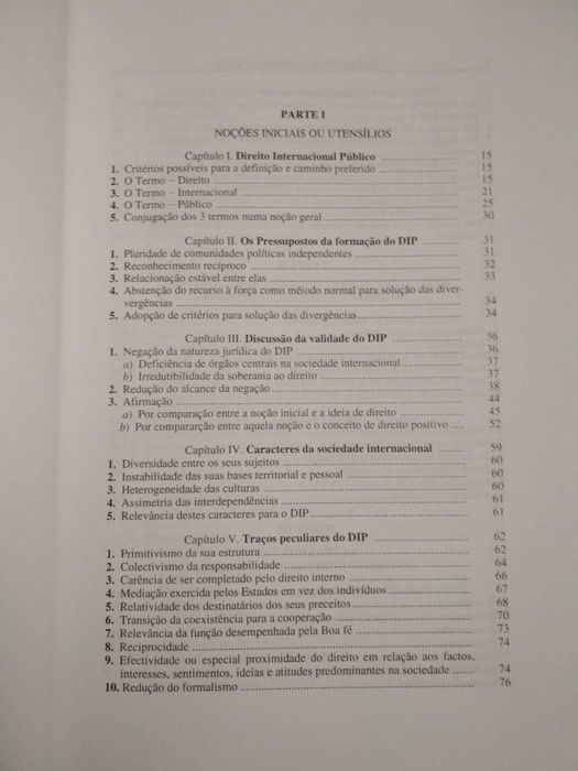 Curso de direito internacional público
de António Cabral Moncada