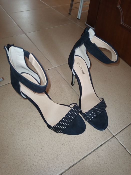 Sapatos altos Mulher