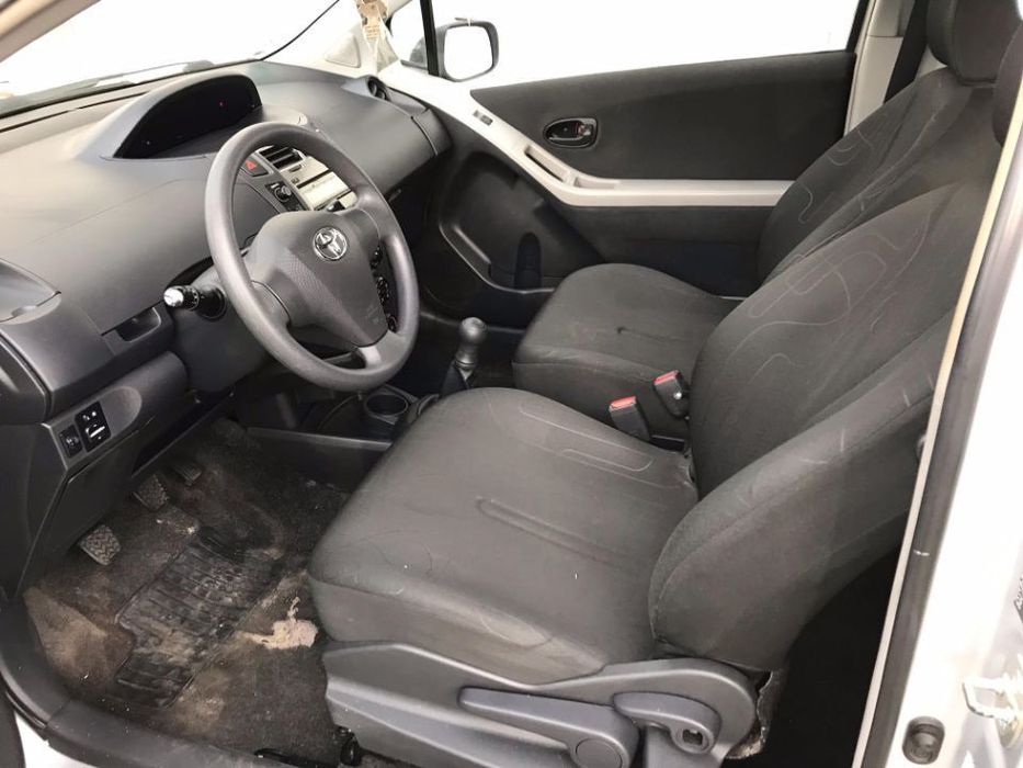 Toyota Yaris 1.0 VVT-i 3P 2009  - Para Peças