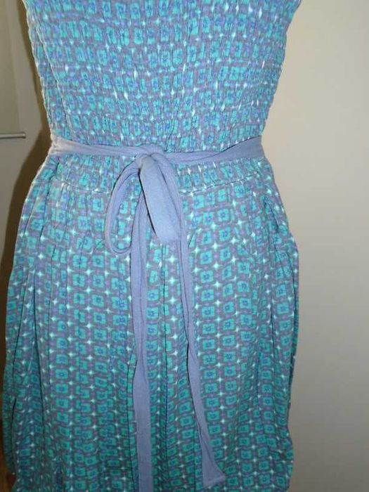 Vestido corte "princesa" com saia balão