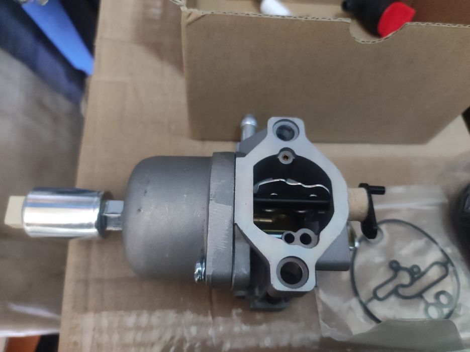 Carburador novo 30 euros