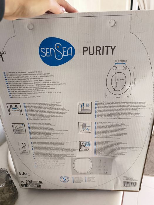 Tampa de sanita Sensea cor nogueira NOVA