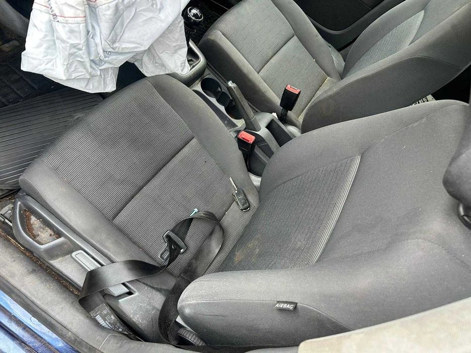 VOLKSWAGEN VW Golf V 5 PLUS 1.9 tdi BRU części