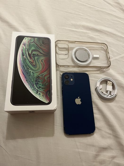 Iphone 12 azul 64 gigas