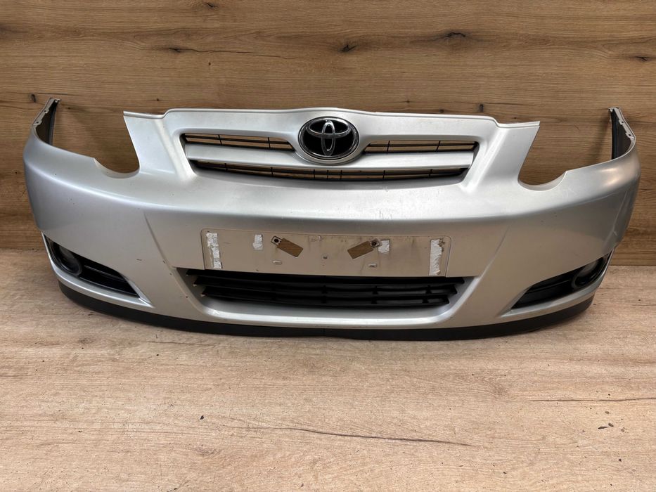 zderzak przedni toyota corolla e12  lift kolor 1c0