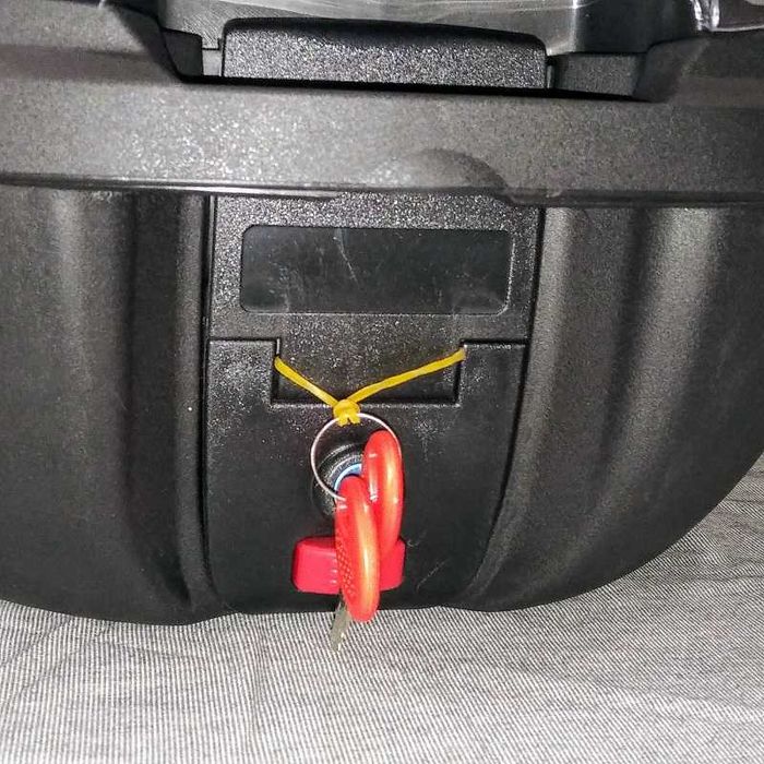 Top case 1 capacete encosto Mala Bagageira mota pequena moto Topcase