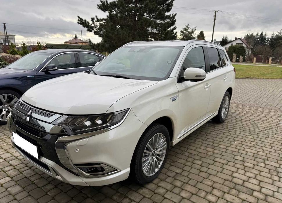 Mitsubishi Outlander 2.4 Plug in PHEV 2020