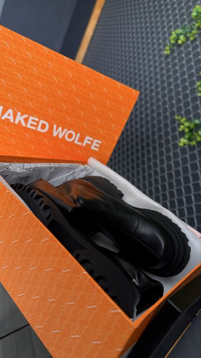 Чоботи Naked Wolfe