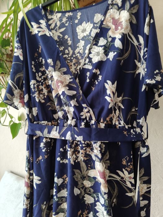 Letnia sukienka midi