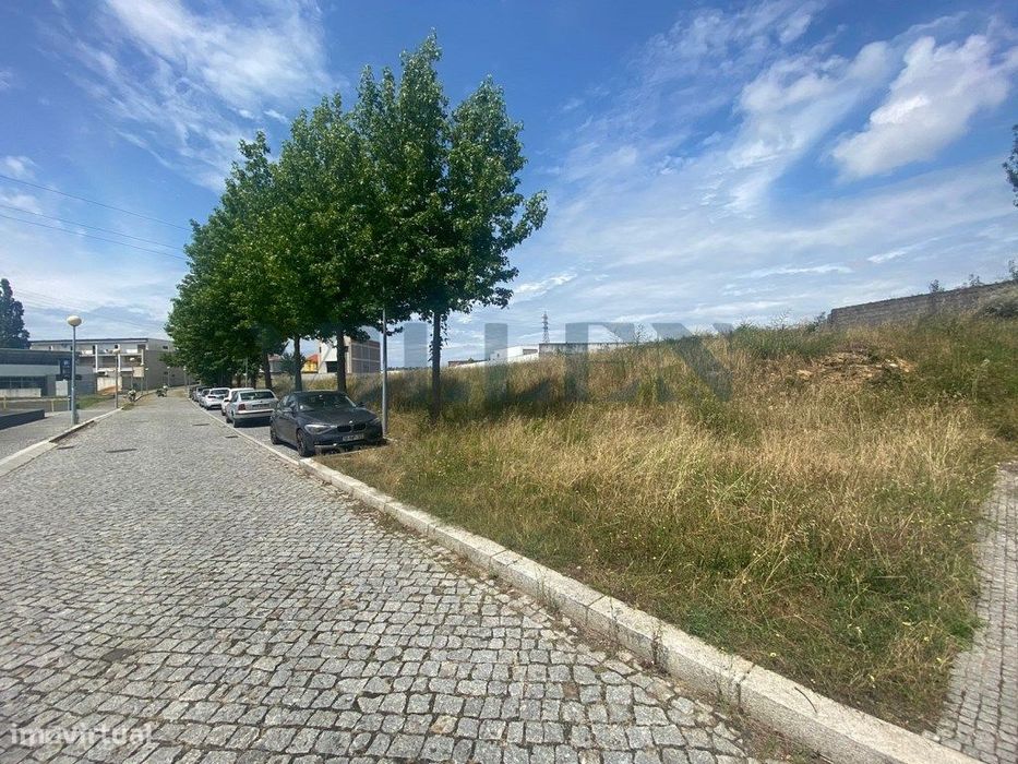 Lot 7B | Lot for single-family home in Águas Santas - Maia