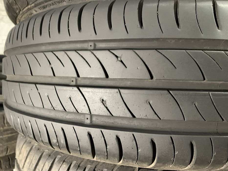 Шины б/у лето 185/65 15 Kumho ecowing ES 01