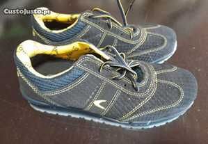 Calçado de trabalho novo  42