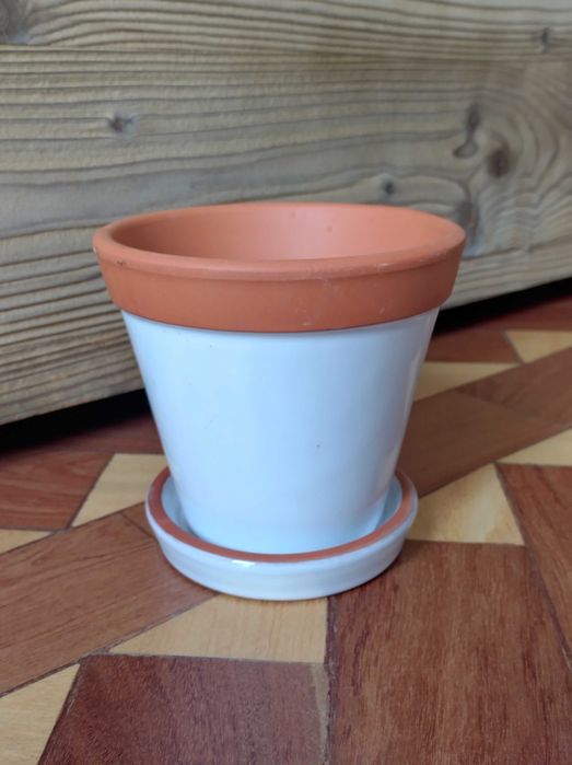 Vaso Cerâmica Branco com prato - Novo