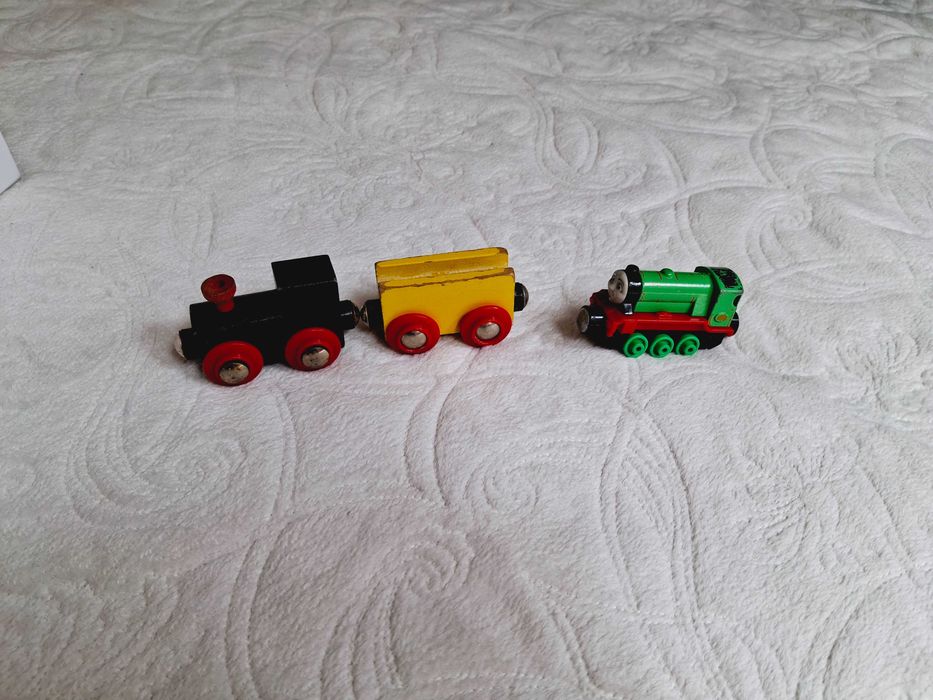 Drewniana lokomotywa ciuchcia + wagon + Tomek i przyjaciele Henio
