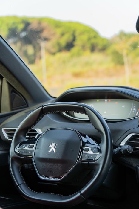 Peugeot 3008 gasolina Allure