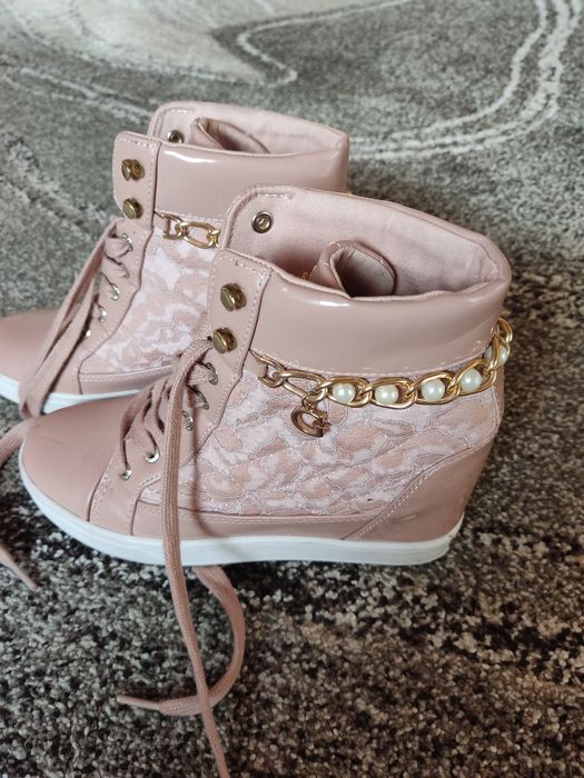 Guess sneakersy koturn 37 24cm 38 pudrowy róż