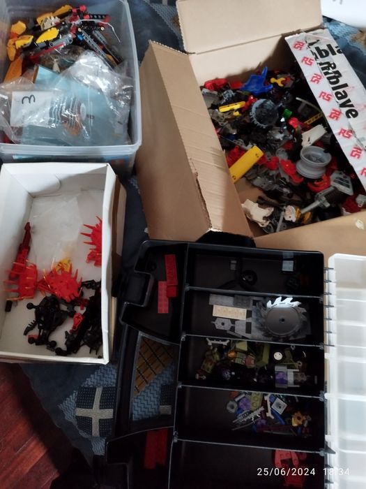 110 set de várias colecções de lego