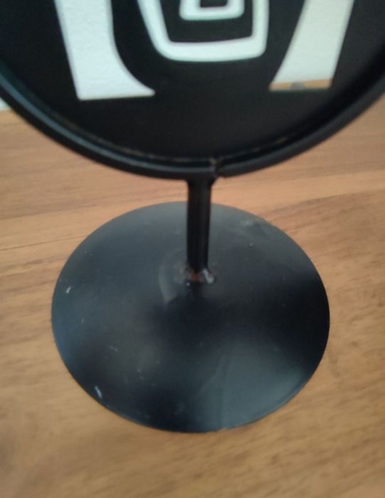 Castiçal em ferro forjado