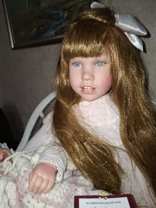 Коллекционные виниловые куклы от Джулии Фишер