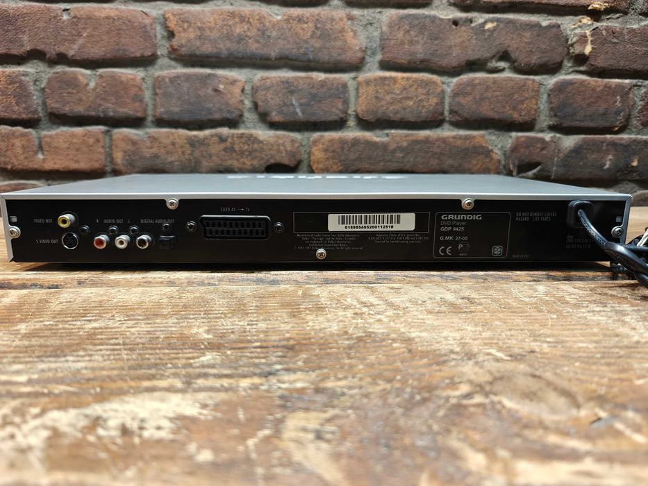 Odtwarzacz DVD Grundig GDP-9425