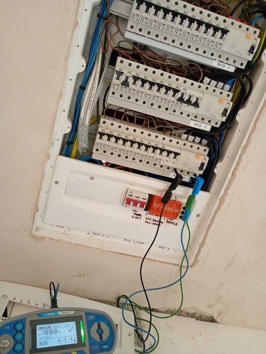 Elektryk. Awarie, Instalacje. Pomiary