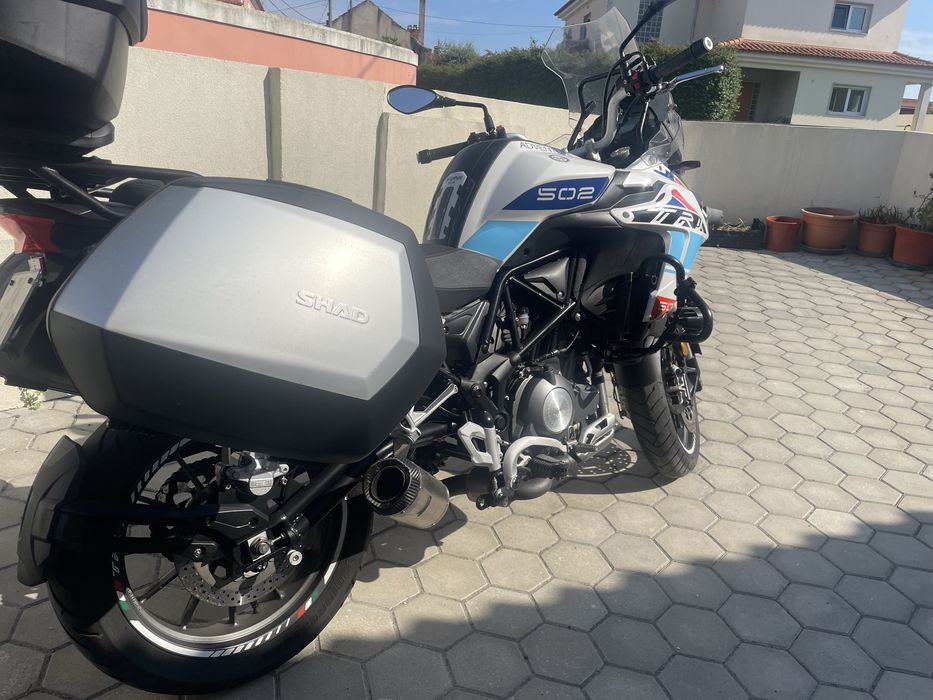 Benelli 502 TRK