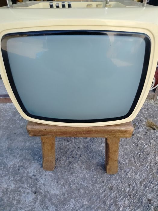 Telewizor Unitra vera z PRL-u