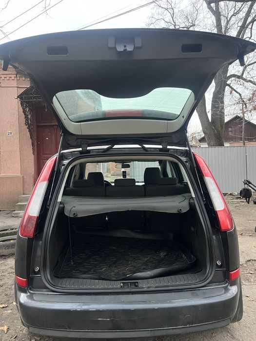 Продам Ford C -Max