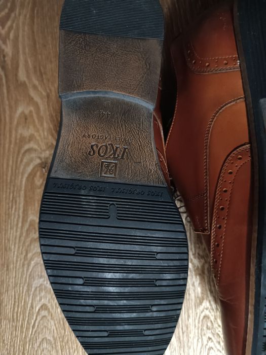 Мужские кожаные туфли Ikos, броги