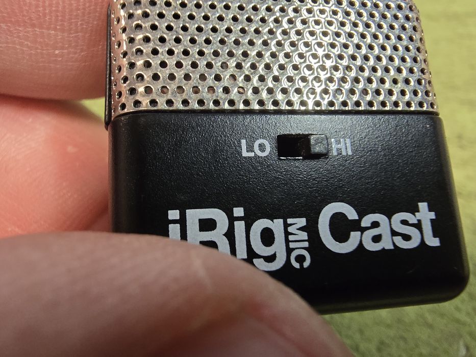 iRig Mic Cast mikrofon do podcastów.