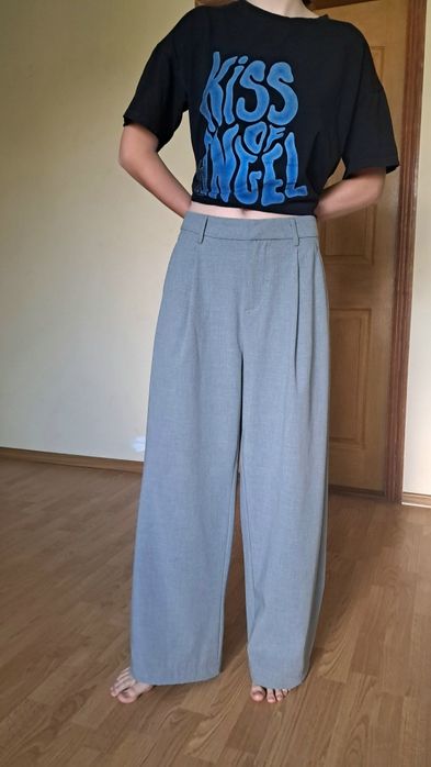 Широкі брюки з подвійної тканини Bershka 38розмір