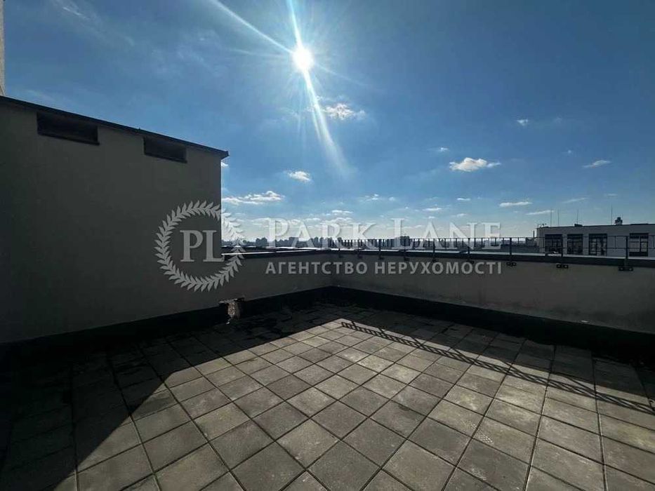 Без% Файна Таун 4к квартира з терасою та частковим ремонтом ТОРГ 192м2