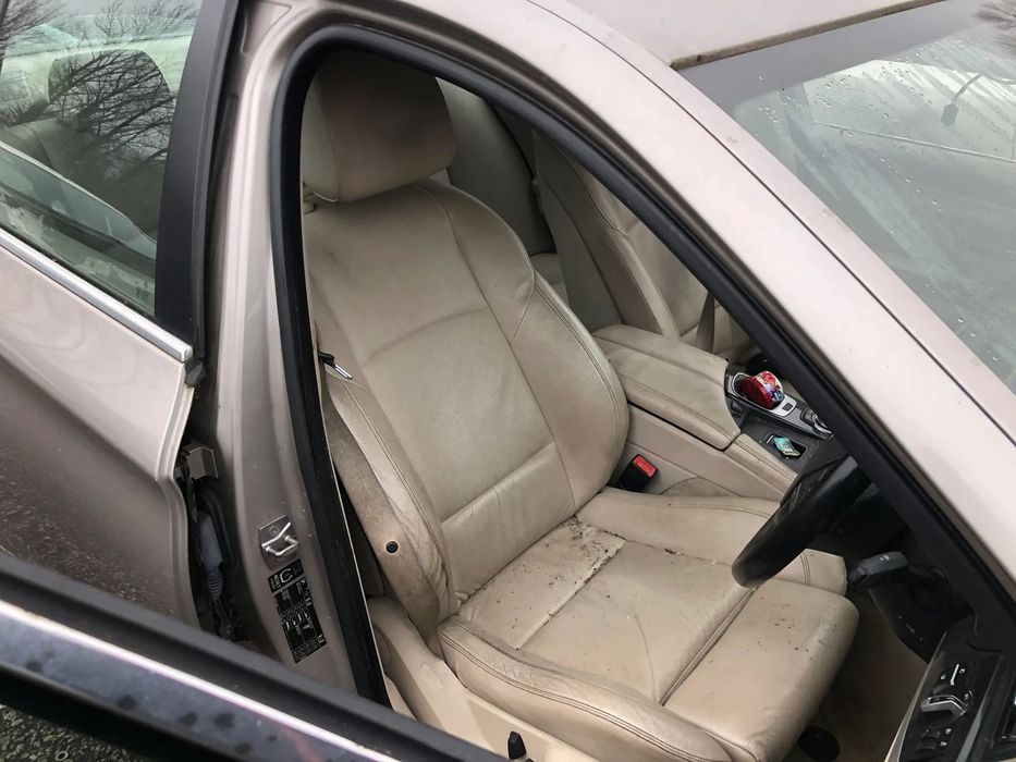 Komplet Foteli Kanapa Skóra BMW F10 F11 Anglik Przedlift 2011r