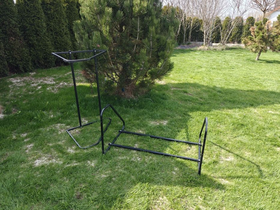 Stojak wieszak na opony i koła