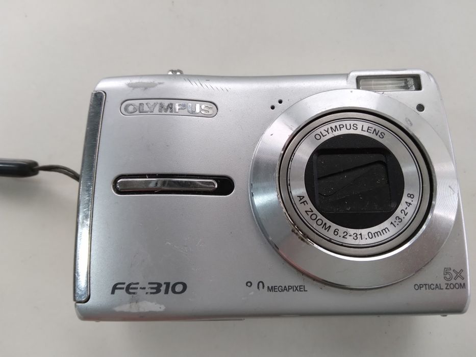Фотоаппарат Olympus FE-310  (Fujifilm)