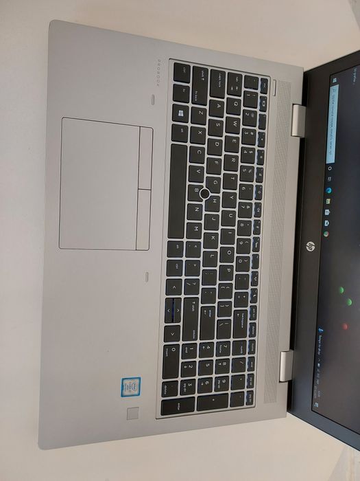 НР ProBook 650 G5/15,6"FHD IPS/i7-8665U/16Gb/256Gb/ AMD Radeon 540X