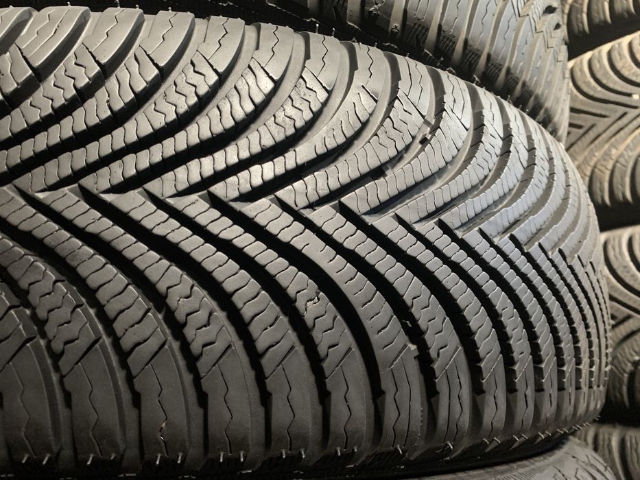 Шини б/у зима 225/55-16 Michelin Alpin 5