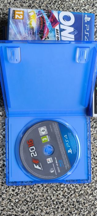 Conjunto de 4 jogos PlayStation 4
