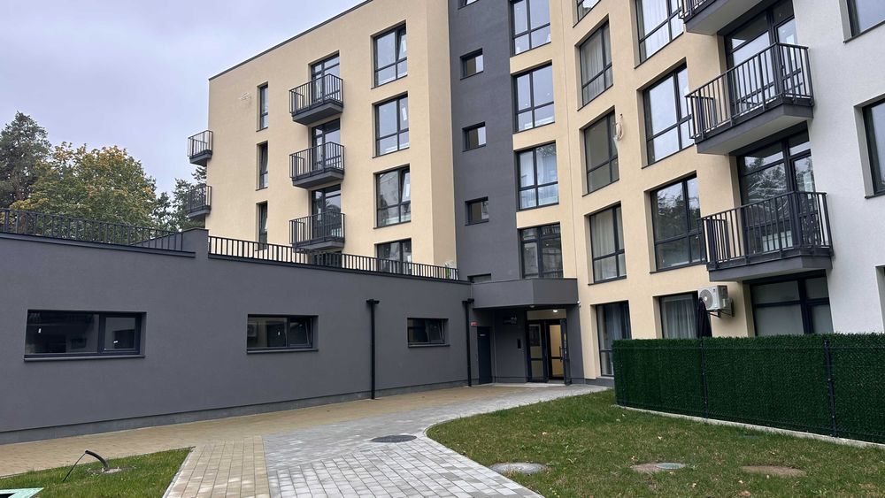 Продаж 1-к квартири з терасою від забудовника, Брюховичі (будинок введений в експлуатацію)