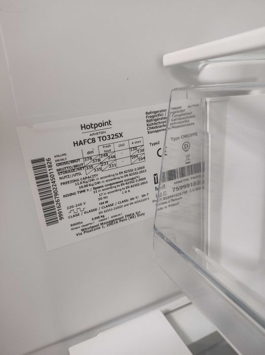 Frigorífico Hotpoint HAFC8 TO32SX (com avaria)