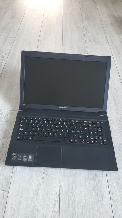 Ноутбук  lenovo  b590.