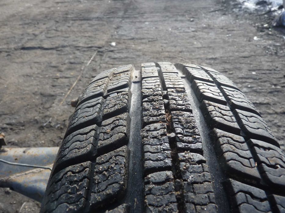 oś tył courier komplet przyczepka  itp