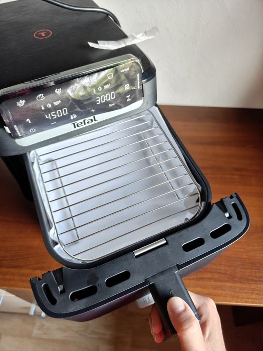 Air Fryer Tefal pionowy