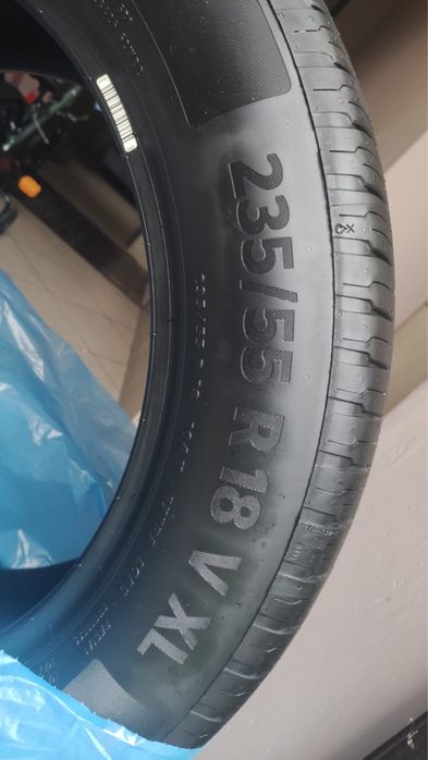 Opony Continental EcoContact 6 235/55 R18 104 V XL