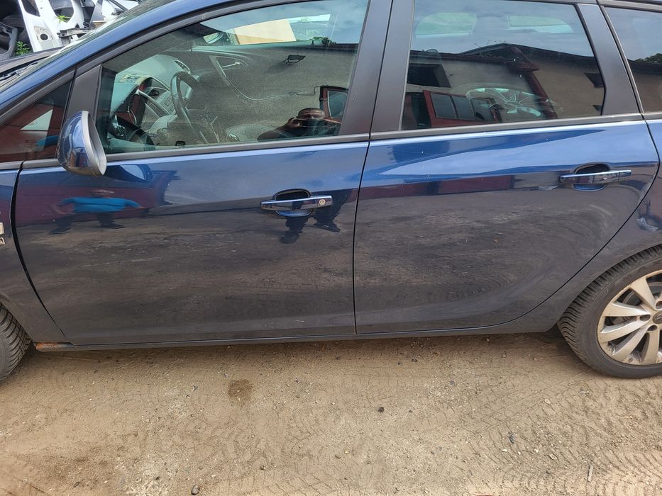 Drzwi Opel Astra J