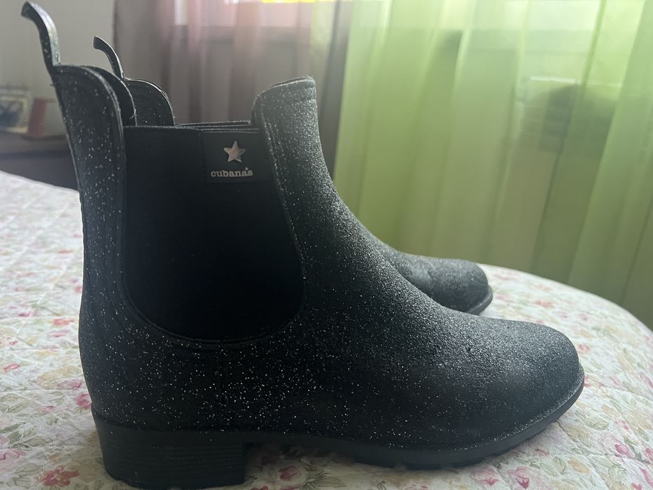 Botas Cubanas Pretas com Brilho