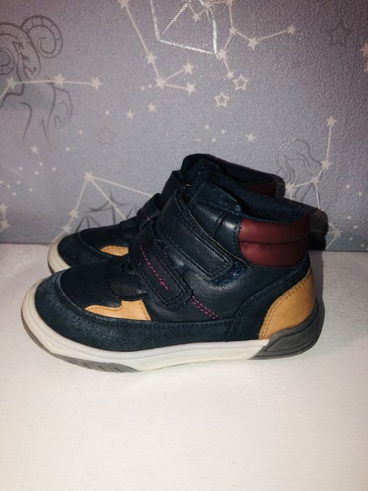 Демисенные ботинки