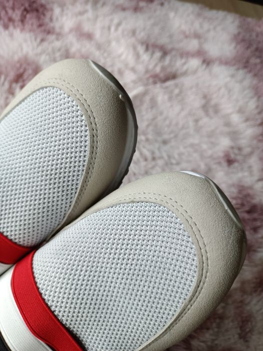 Damskie obuwie wsuwane buty sportowe trampki rozmiar 40