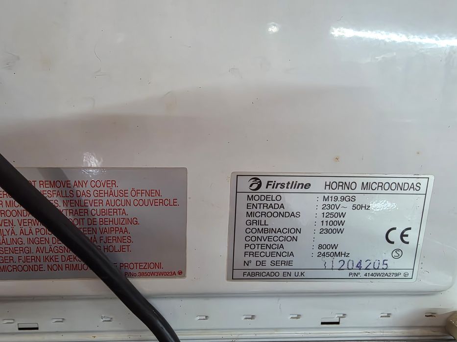 Microondas firstline