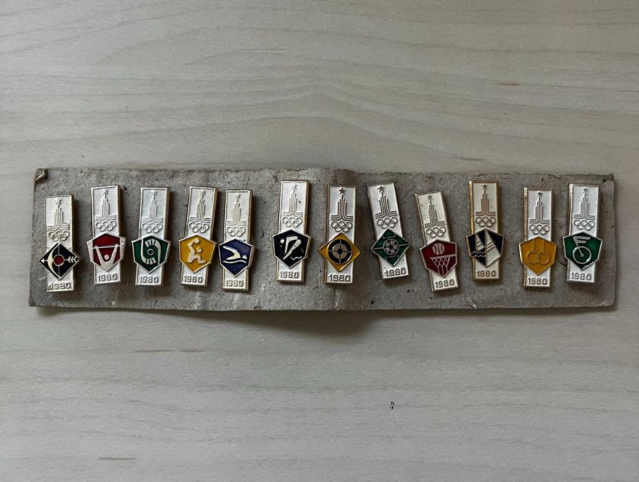 Olympic Games Moscow Pins